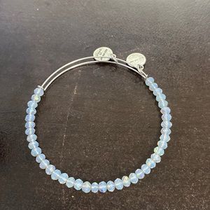 Clear blue iridescent silver beaded bangle